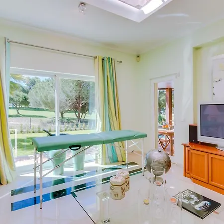 Onj Vilamoura * 쿼테이라